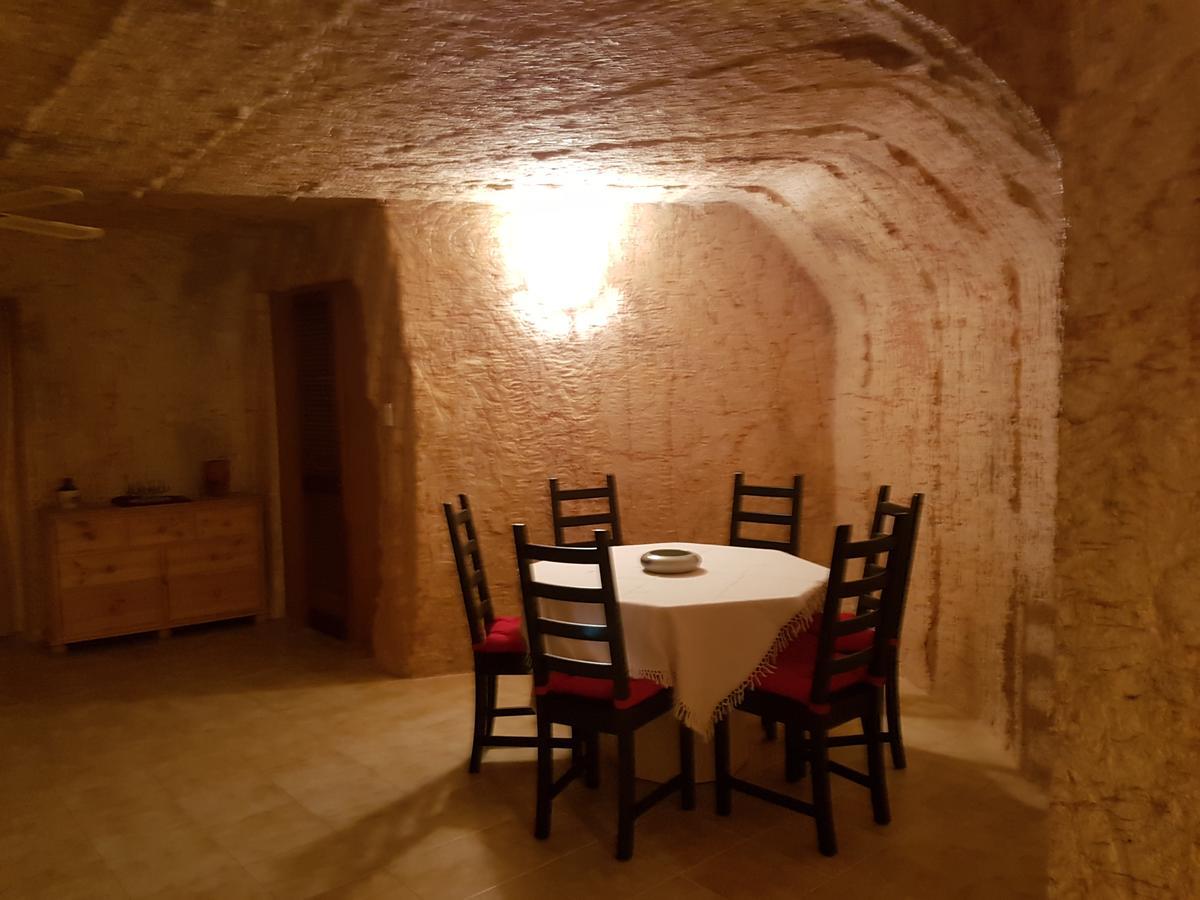 Underground Gem Apartment Кубър Педи Екстериор снимка